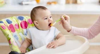 Is babyvoeding uit potje gezond