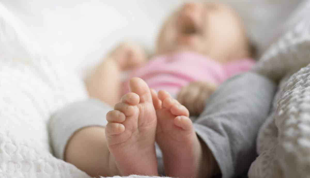 Zomertijd of wintertijd klok verzetten baby