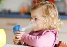 ademhalingsproblemen of astma bij peuter