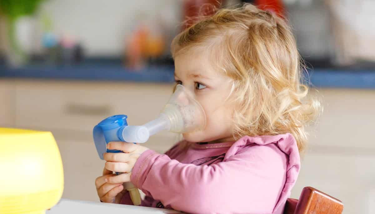 ademhalingsproblemen of astma bij peuter