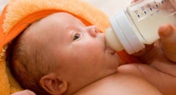 babyvoeding van nutrilon