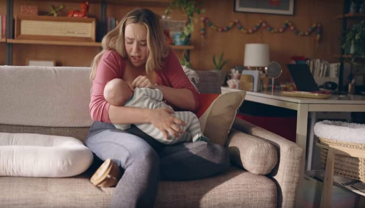 commercial frida mom hoe borstvoeding geven echt is