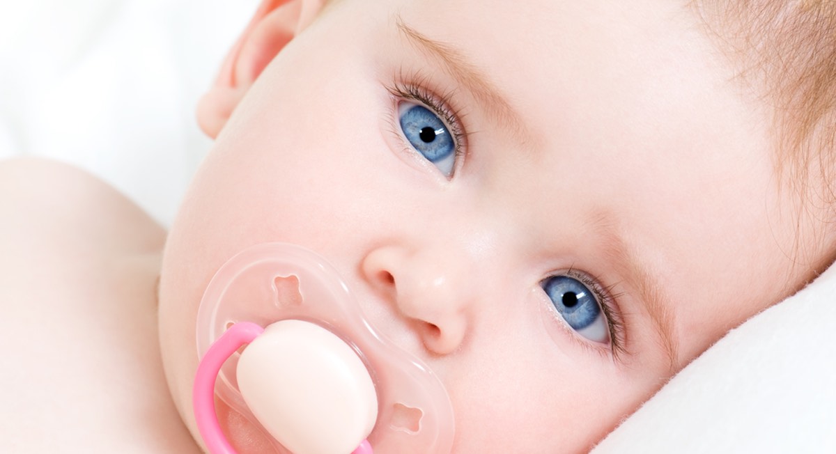 Kleur ogen van de baby voorspellen oogkleur van baby!