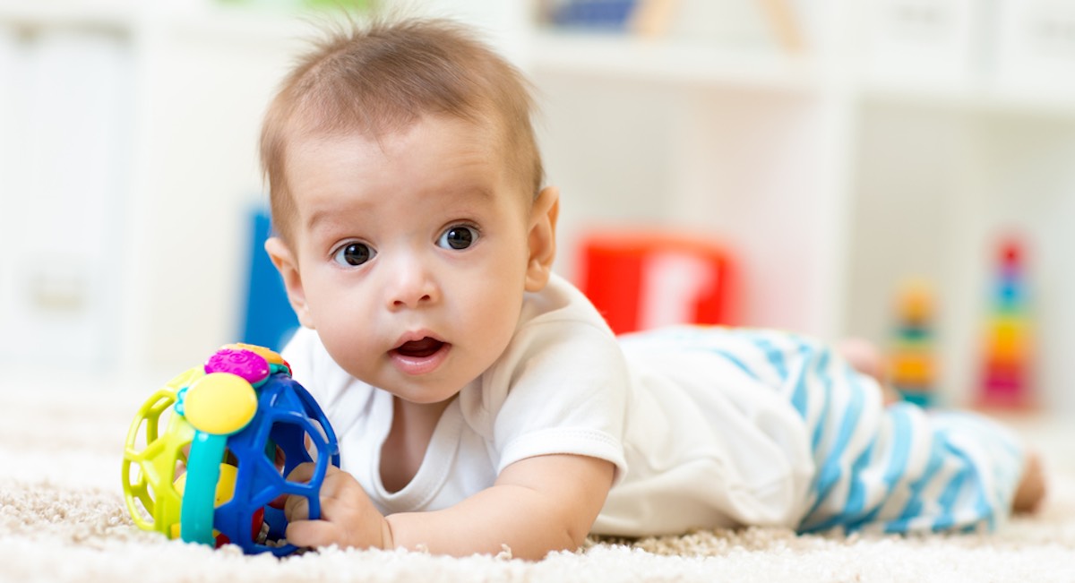Salie doen alsof correct Ontwikkeling baby 7 maanden oud stimuleren ▷ Tips uit de babykalender