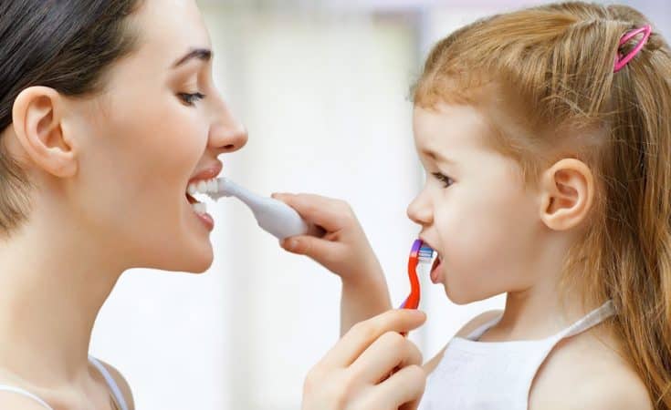 tanden poetsen met een peuter tips