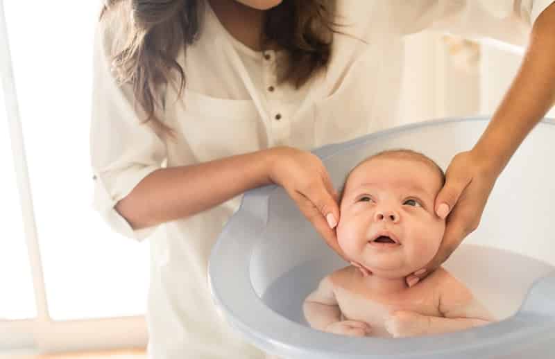 voordelen nadelen tummy tub babybad